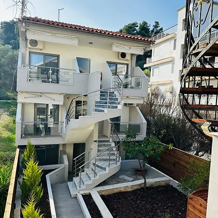 Afrodite Seaside ゲストハウス