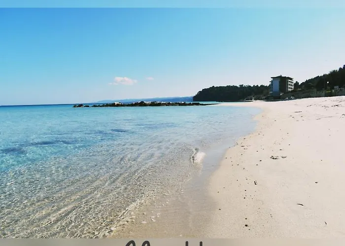 Afrodite Seaside ゲストハウス 3*